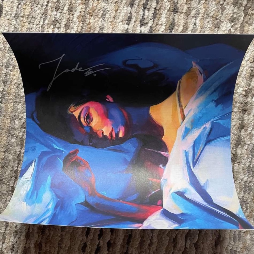 Lorde Signed Melodrama Litho to TRADE Taylor Swift